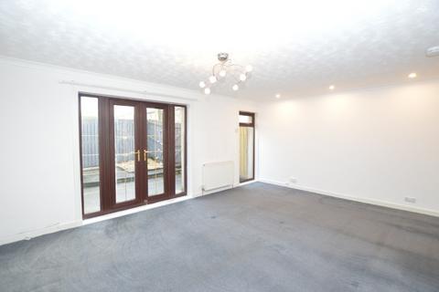 undefined, Meldrum Court, Dunfermline, KY11