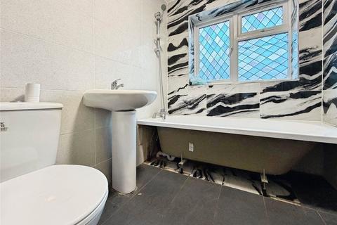 undefined, Easingwold Gardens, Bedfordshire LU1
