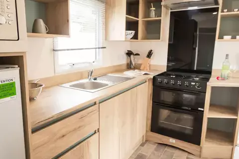 2 bedroom park home for sale, Oakdene Forest Park