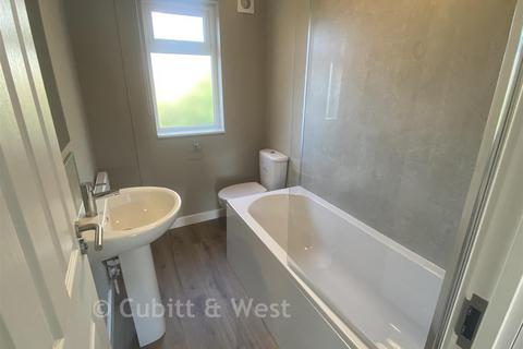 undefined, Durford Road, Petersfield, Hampshire