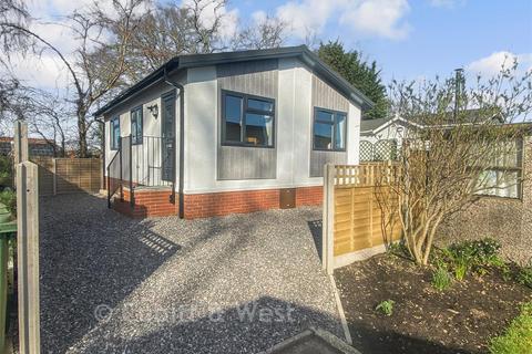 undefined, Durford Road, Petersfield, Hampshire