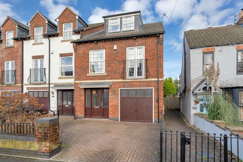 3 bedroom end of terrace house for sale, Loughborough Road, Loughborough LE12