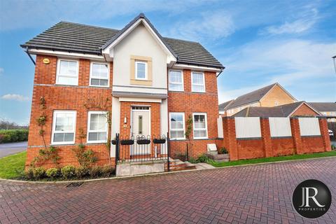 Buckmaster Way, Rugeley WS15