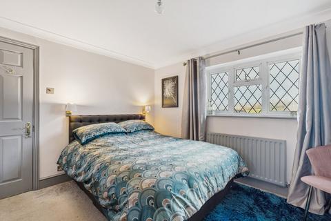 3 bedroom semi-detached house for sale, Thorney Mill Road, Iver SL0