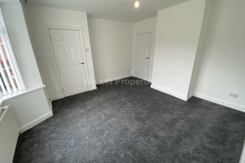 3 bedroom house to rent, Glendale, Manchester M27