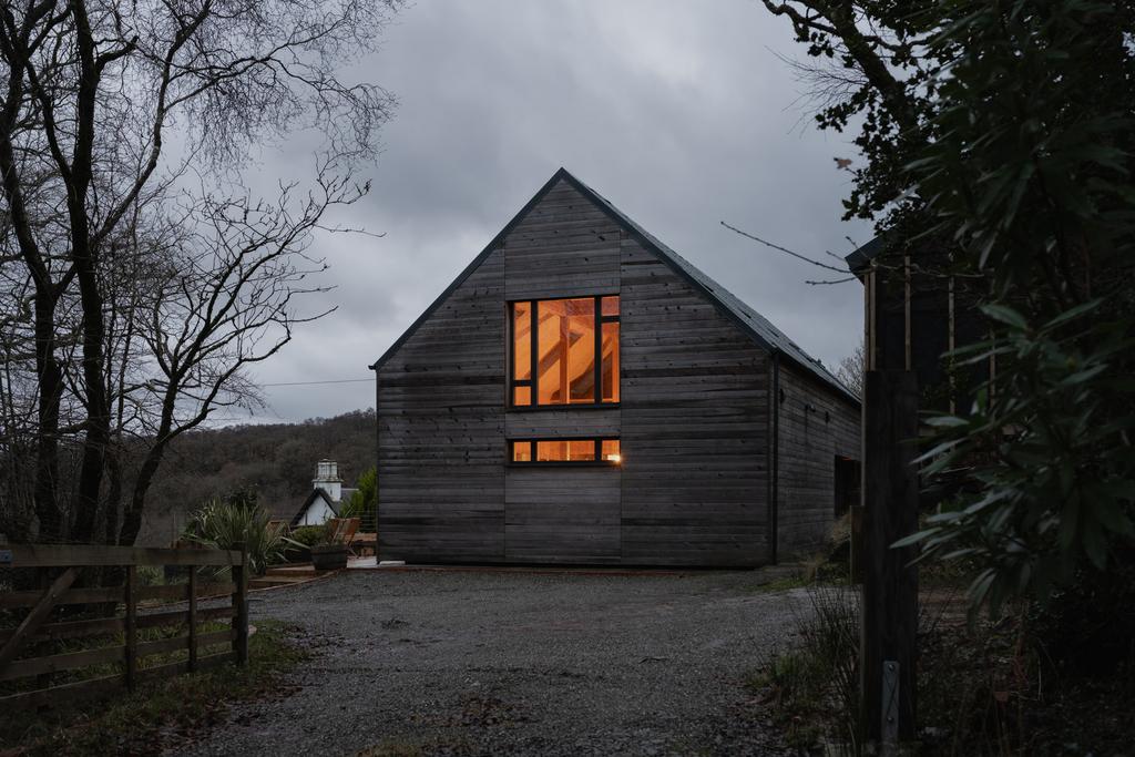 323779 - Doune Cottage, Garelochhead, Scotland ...