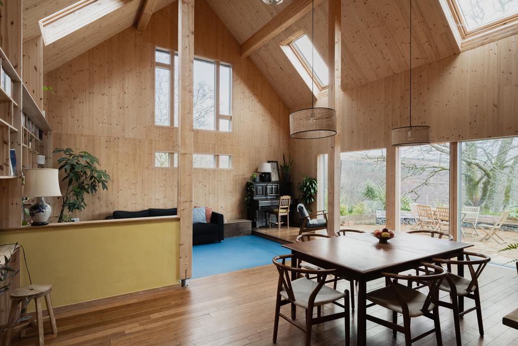 323760 - Doune Cottage, Garelochhead, Scotland ...