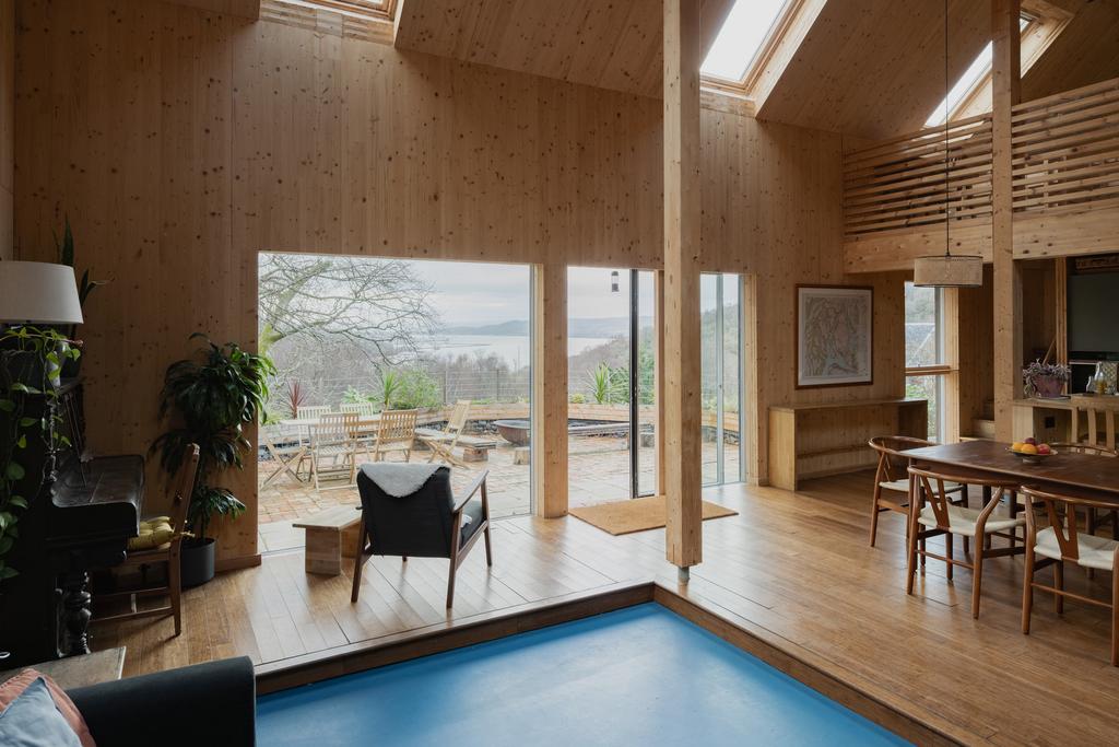 323766 - Doune Cottage, Garelochhead, Scotland ...