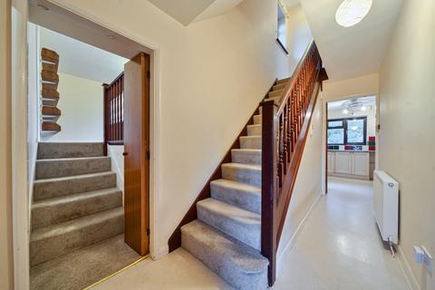 4 bedroom detached house for sale, Lincoln Close, Grantham, Lincolnshire, NG31