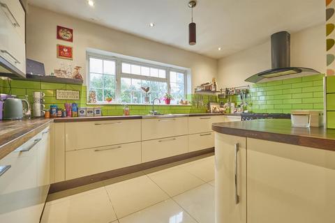 4 bedroom detached house for sale, Ashby Road, Hinckley