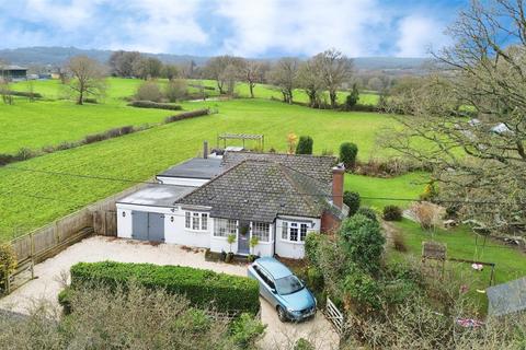 4 bedroom detached bungalow for sale, Fourteen Acre Lane, Three Oaks