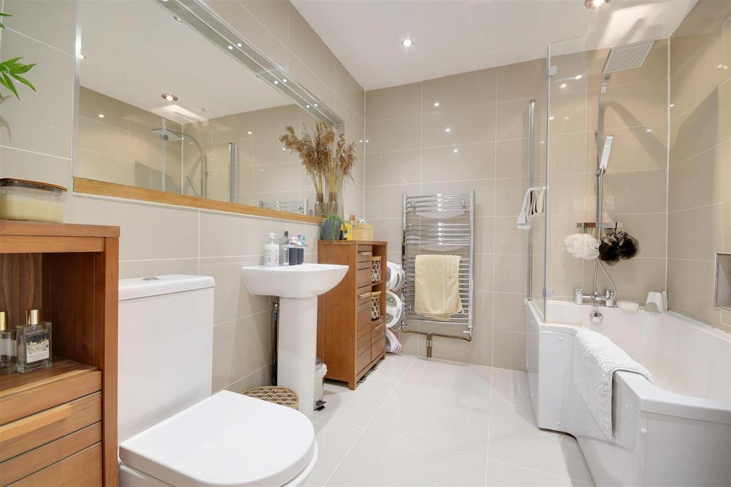 Family bathroom
