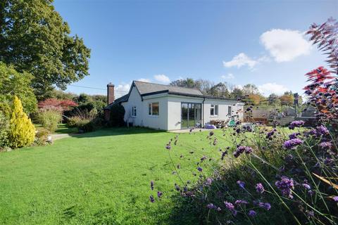 4 bedroom detached bungalow for sale, Fourteen Acre Lane, Three Oaks