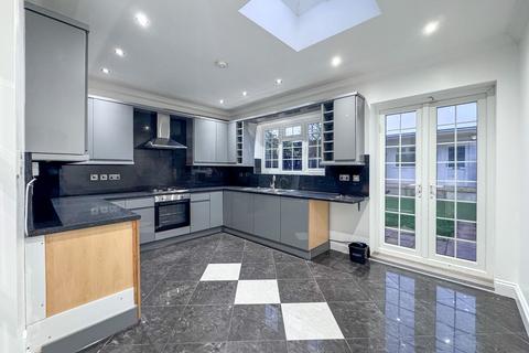 undefined, Millais Gardens, Edgware, HA8
