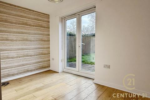 3 bedroom townhouse for sale, Hansby Drive, Hunts Cross, Liverpool, L24