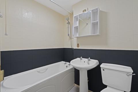 undefined, Yarrow Way, Locks Heath SO31