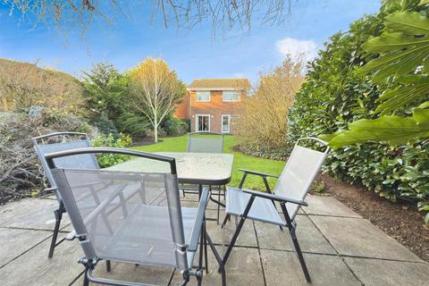 4 bedroom detached house for sale, Blundell Road, Hightown, Liverpool