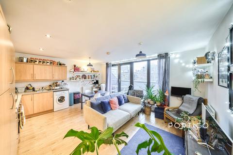 1 bedroom flat to rent, Union Road, London, SW8