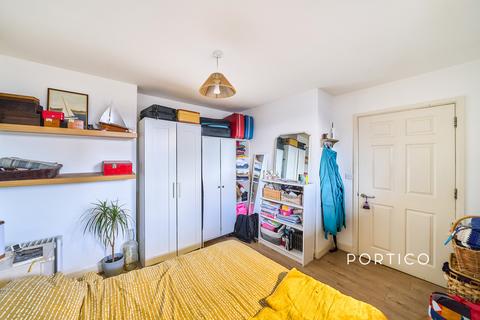 1 bedroom flat to rent, Union Road, London, SW8