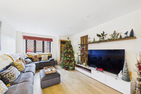 undefined, Batemans Close, Worthing, BN13
