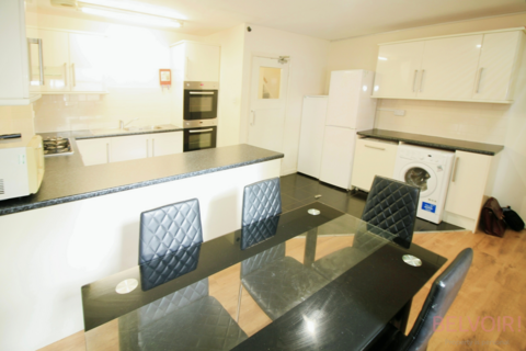 undefined, North Sherwood Street, Nottingham NG1