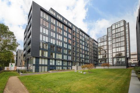 Simpson Loan, Quartermile, Edinburgh, EH3