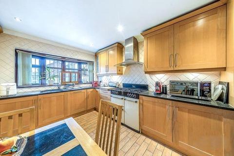 3 bedroom semi-detached house for sale, Russet Close, Stanford-le-Hope, Essex, SS17