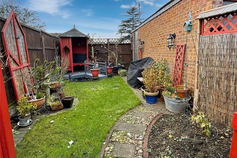 undefined, Russet Close, Stanford-le-Hope, Essex, SS17