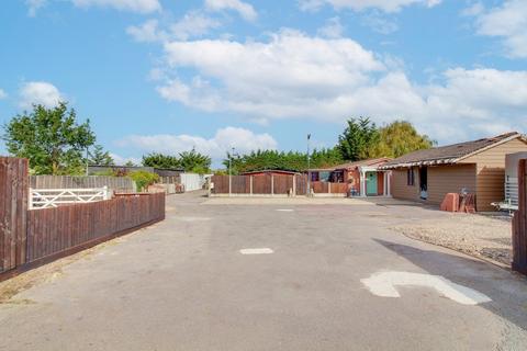 3 bedroom bungalow for sale, Elm Road, Pitsea, Basildon, Essex, SS13