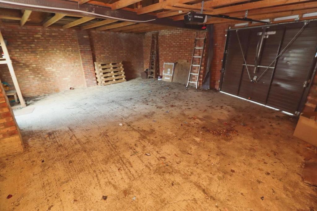 Double Garage
