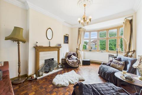 undefined, Eversley Crescent, Ruislip HA4