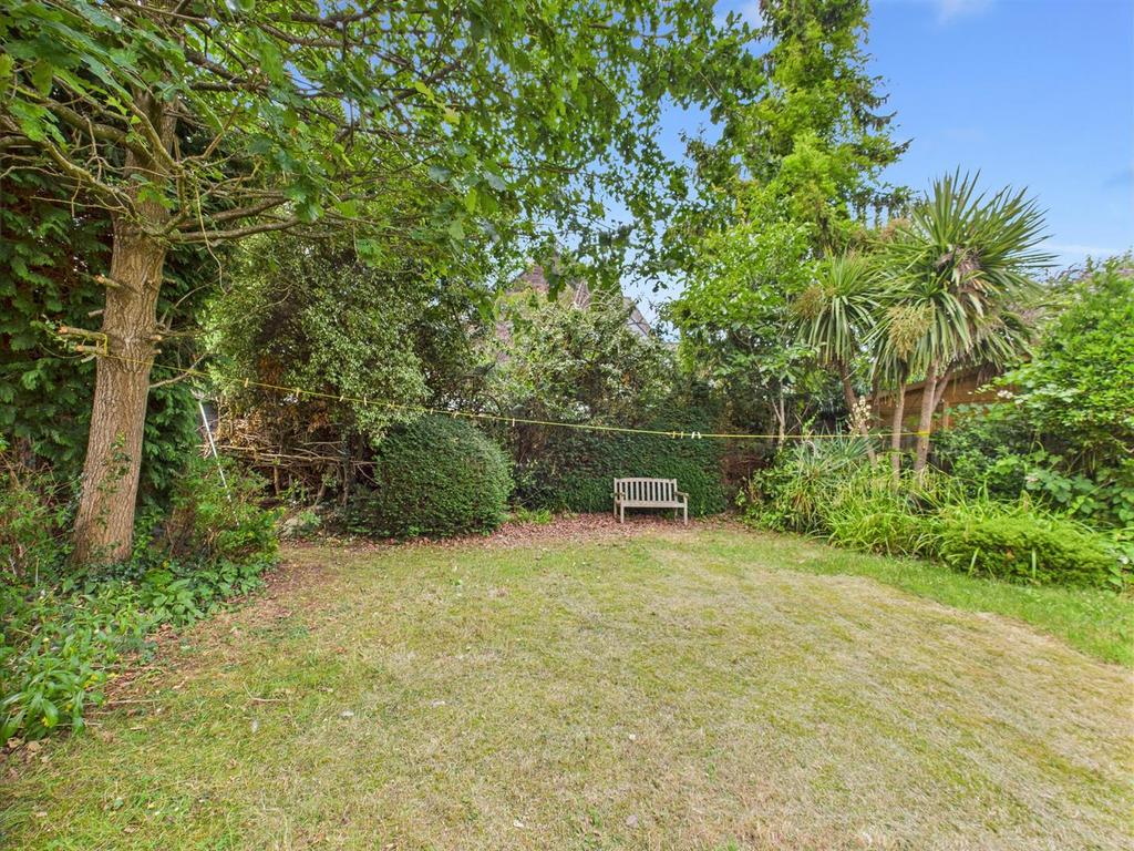 CAM05080 G0-PR0117-STILL043.jpg