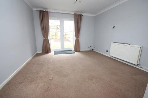 2 bedroom terraced house for sale, Goldfinch Road, Poole, Dorset, BH17