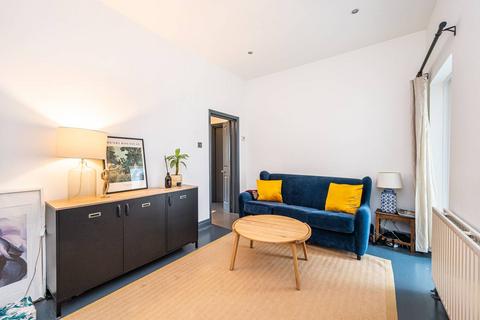undefined, Southgate Road, De Beauvoir Town, London, N1