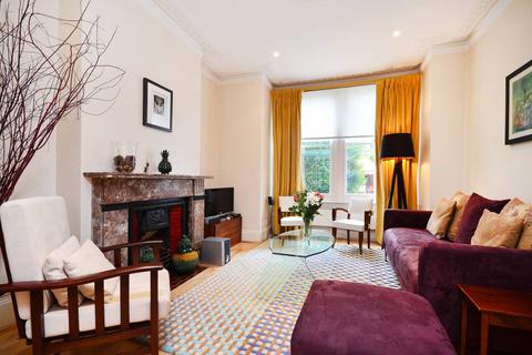 undefined, Munster Road, Munster Village, London, SW6