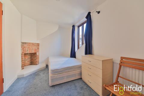 undefined, Cobden Road, Brighton