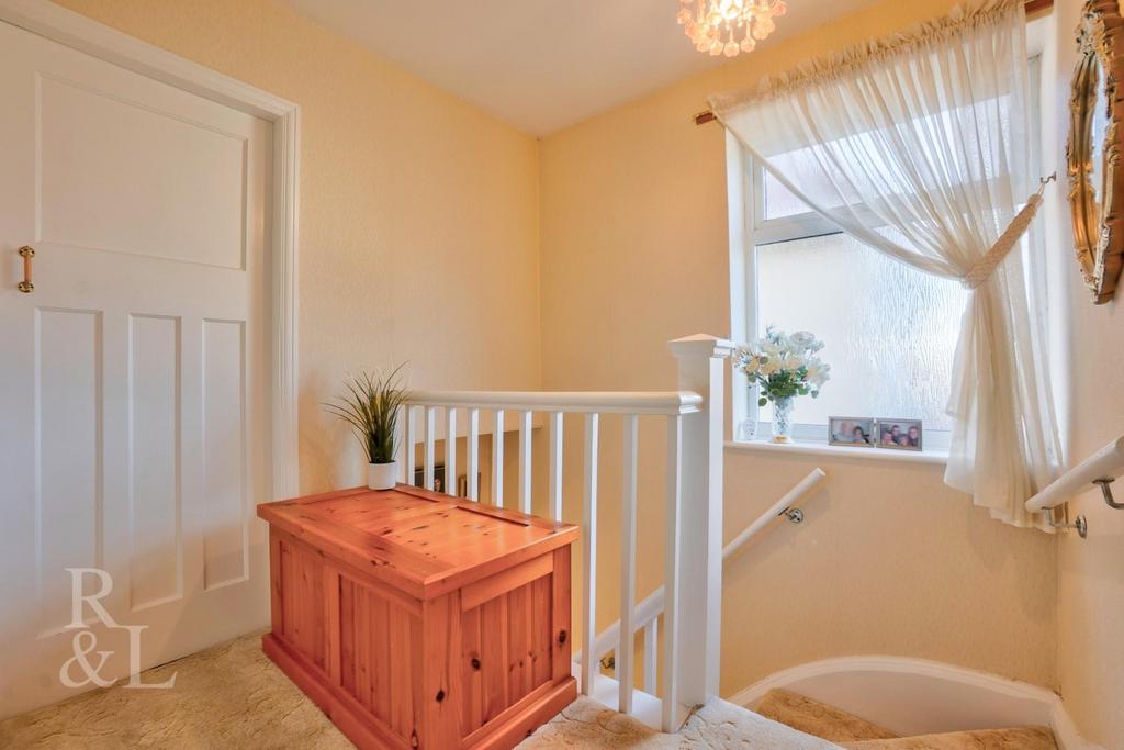 191 Acresford (28).jpg