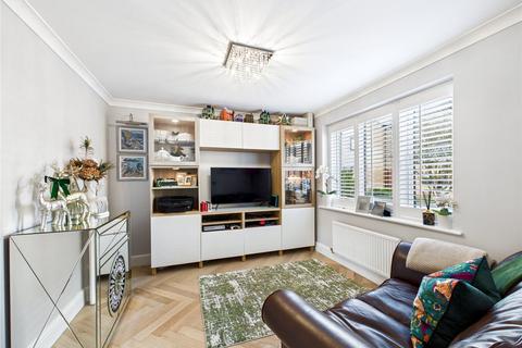 4 bedroom detached house for sale, Elvedon Close, Ipswich, Suffolk, IP3