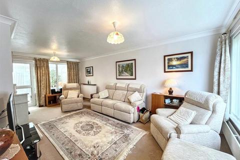 4 bedroom detached house for sale, Ruskin Avenue, Rogerstone, Newport