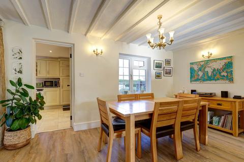 4 bedroom end of terrace house for sale, The Gardens, Shroton