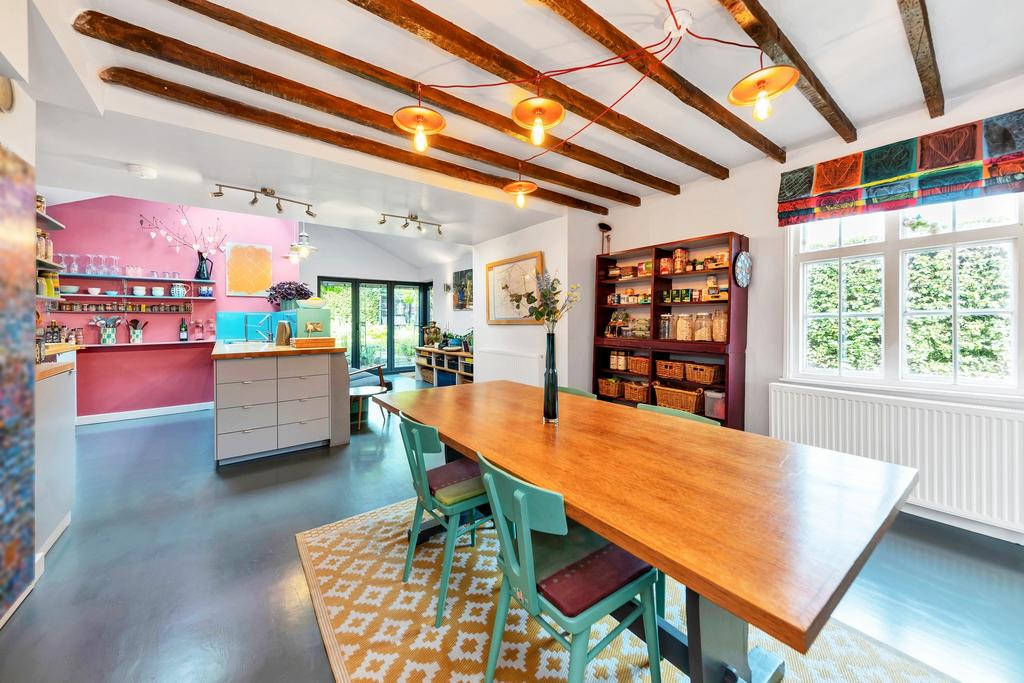 Donthorn Cottage - 17 T202511141028.jpg