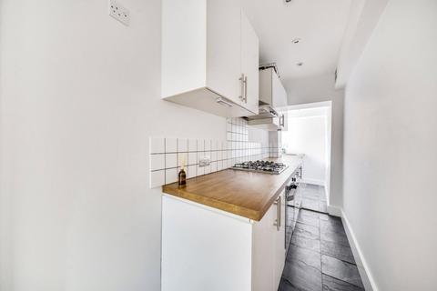 undefined, The Avenue, London, W13