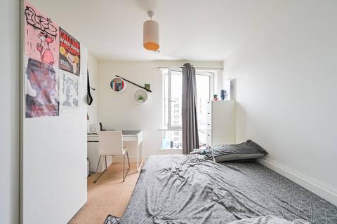 2 bedroom flat for sale, East Ferry Road, E14, Canary Wharf, London, E14