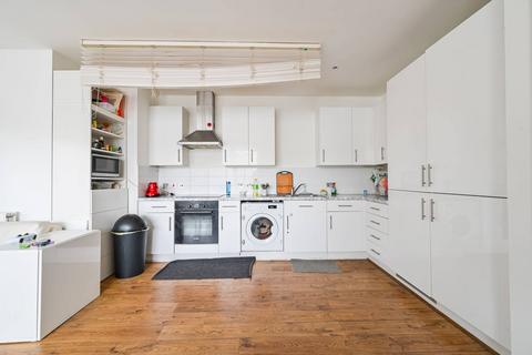 2 bedroom flat for sale, East Ferry Road, E14, Canary Wharf, London, E14