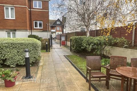 1 bedroom flat for sale, Harold Road, Margate, Kent