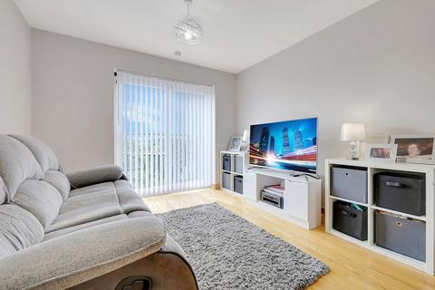 2 bedroom apartment for sale, Cherrydown East, Basildon, Essex, SS16 5GS