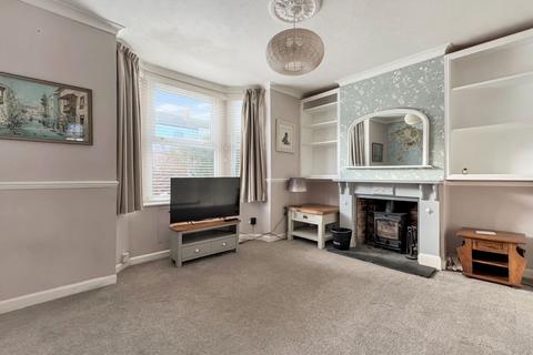 3 bedroom semi-detached house for sale, Linden Road, Gloucester GL1