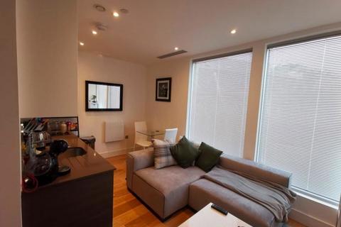 undefined, Staines Road, Hounslow, Middlesex, TW3 3FY
