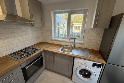 1 bedroom bungalow to rent, Brevere Road, Hedon, Hull
