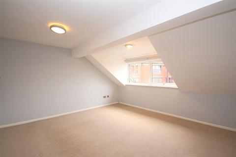 undefined, Wokingham RG40